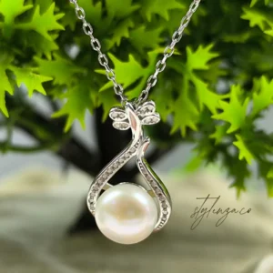 925 Silver Pearl Drop Pendant Necklace with Zircon Accents
