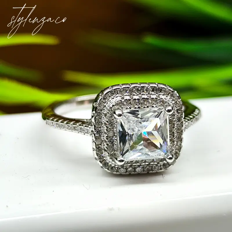 925 Silver Cushion Halo Zircon Ring for Women